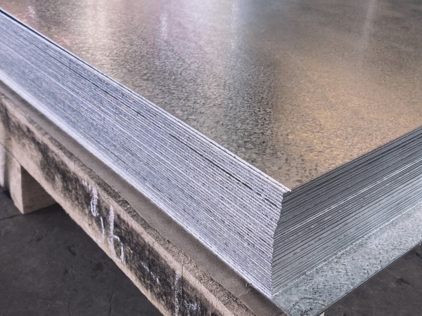 Plaques en Acier - découpe laser sur-mesure